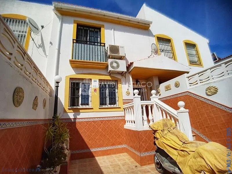 Townhouse for sale in Chilches, Málaga