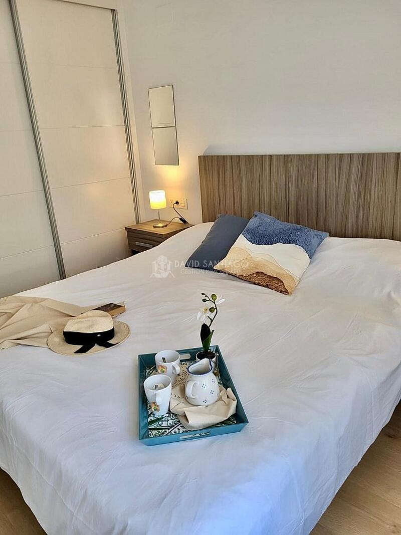 2 slaapkamer Appartement voor lange termijn huur