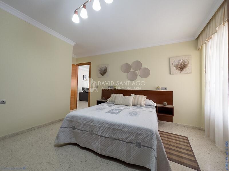 4 bedroom Apartment for sale