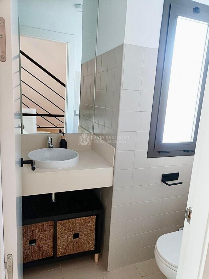 4 Cuarto Villa en venta