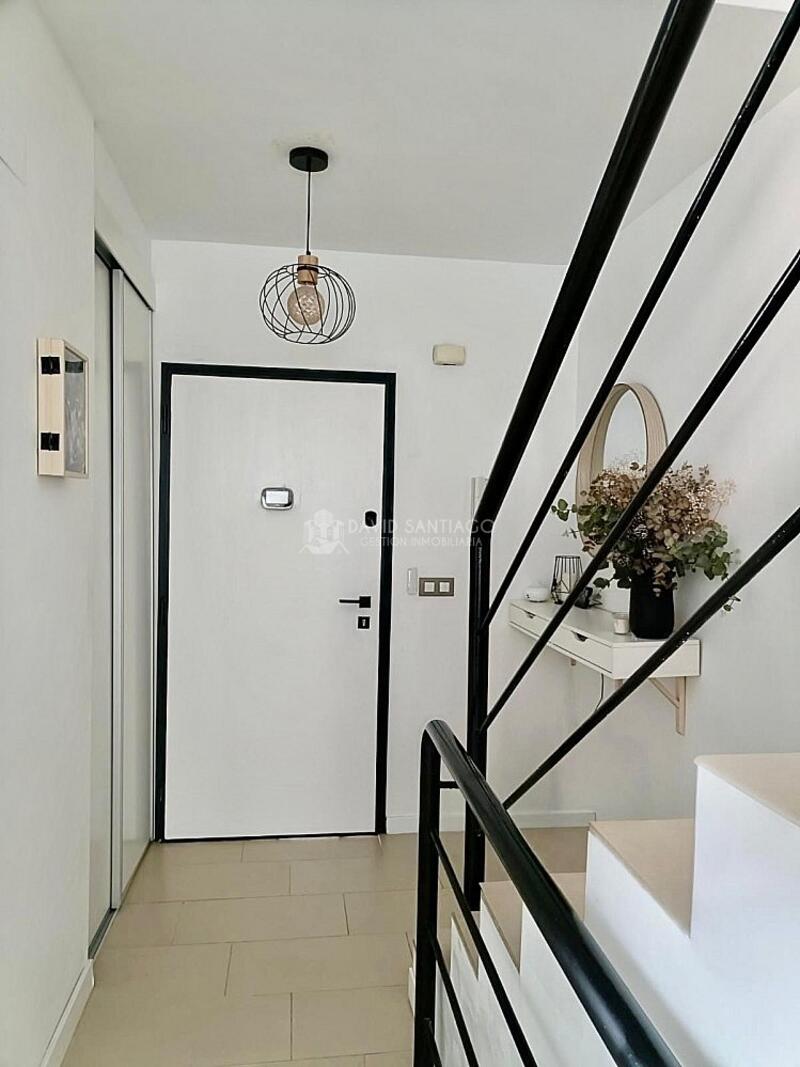 4 Cuarto Villa en venta