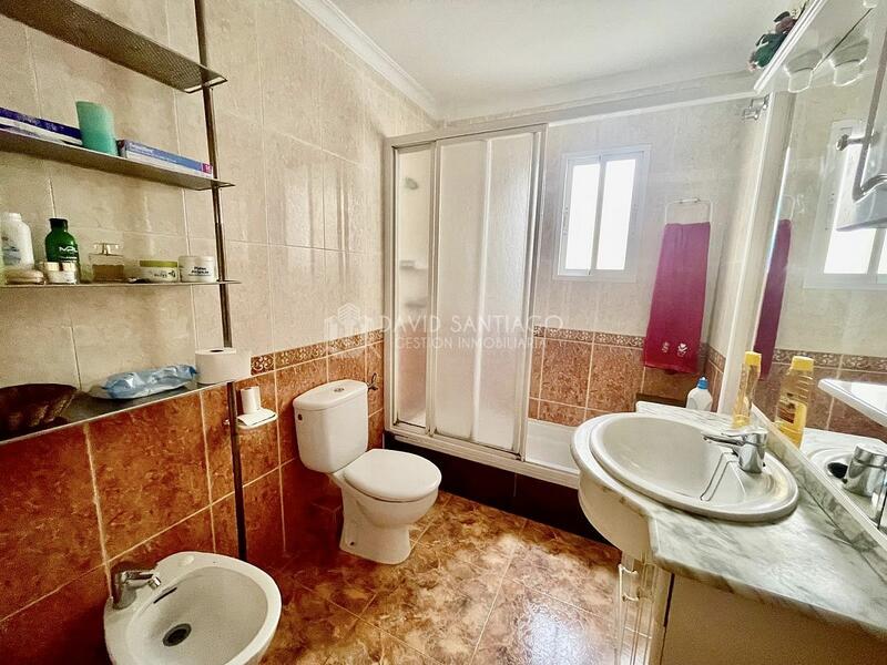 3 спальная комната квартира продается