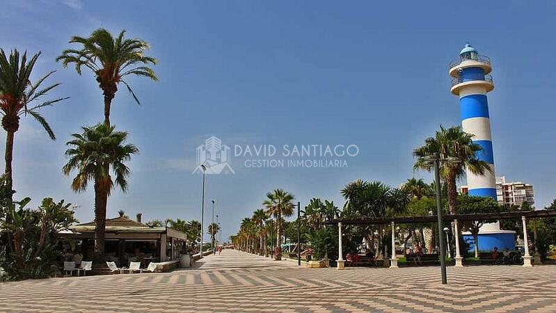 квартира в долгосрочную аренду в Torre del Mar, Málaga