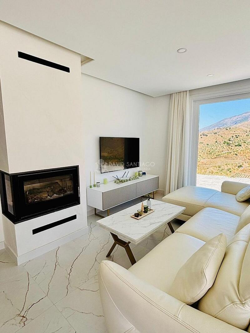 3 bedroom Villa for Long Term Rent
