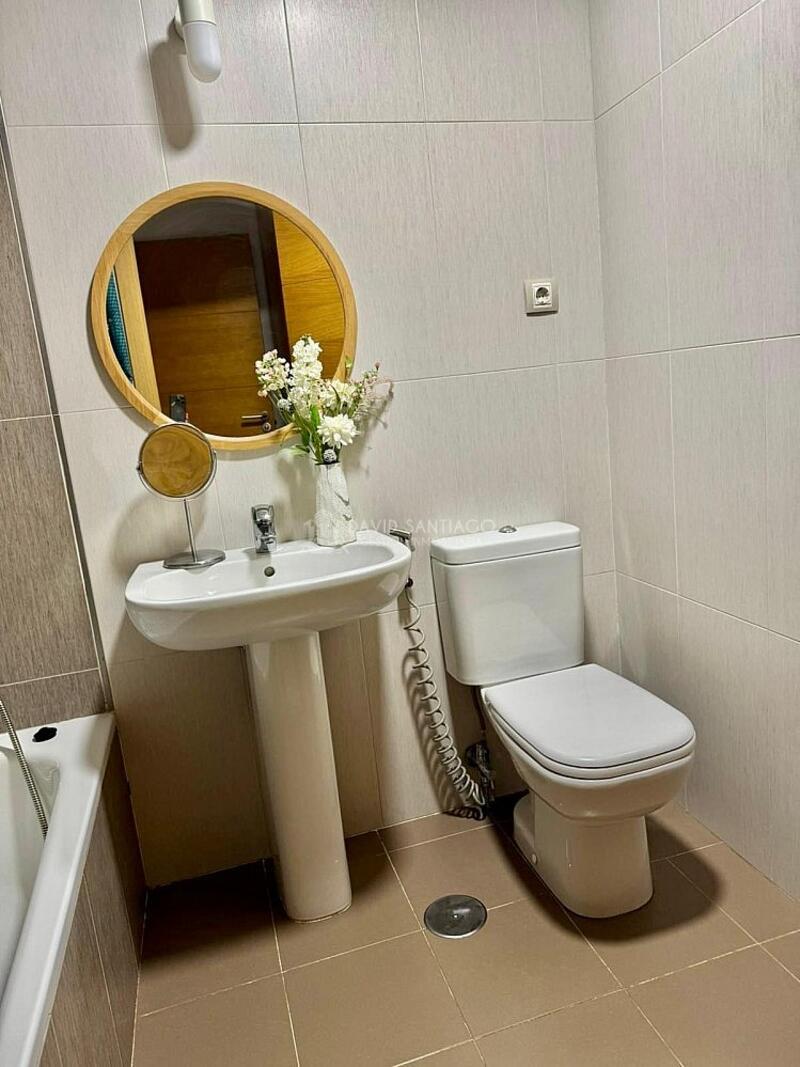 2 bedroom Apartment for Long Term Rent
