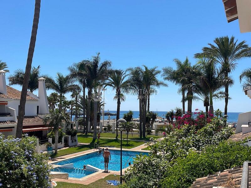 Villa for sale in Torre del Mar, Málaga