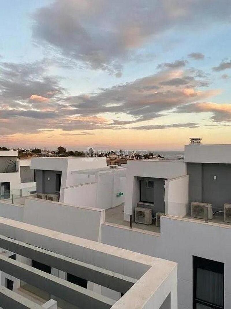4 bedroom Villa for sale