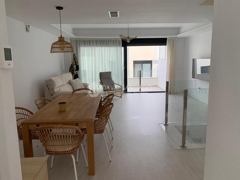 4 bedroom Villa for sale