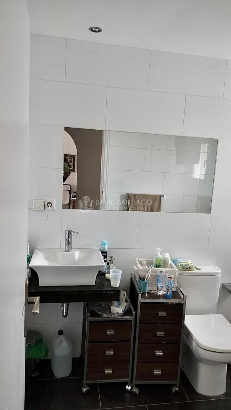 2 bedroom Apartment for Long Term Rent