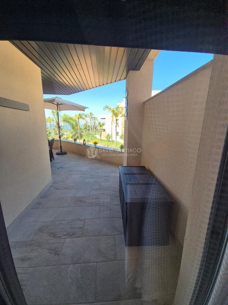 1 bedroom Apartment for Long Term Rent