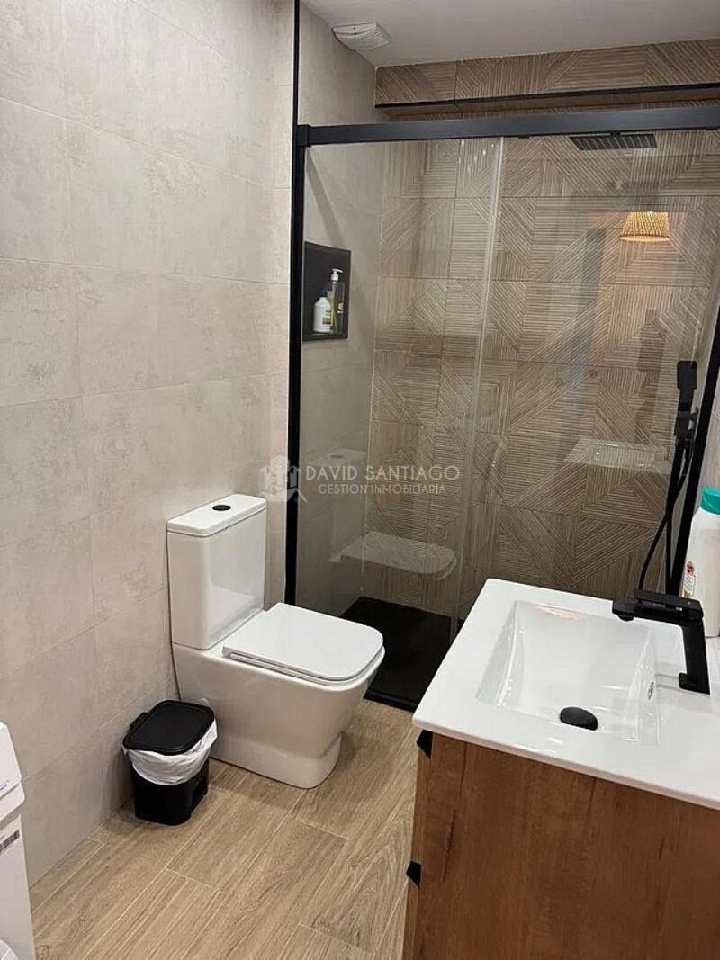 2 chambre Appartement à louer à long terme