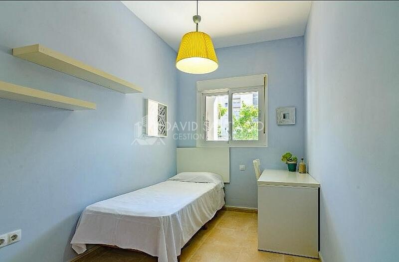 3 bedroom Apartment for Long Term Rent