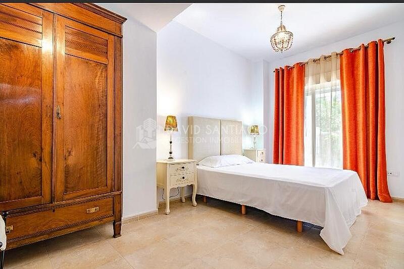 3 bedroom Apartment for Long Term Rent