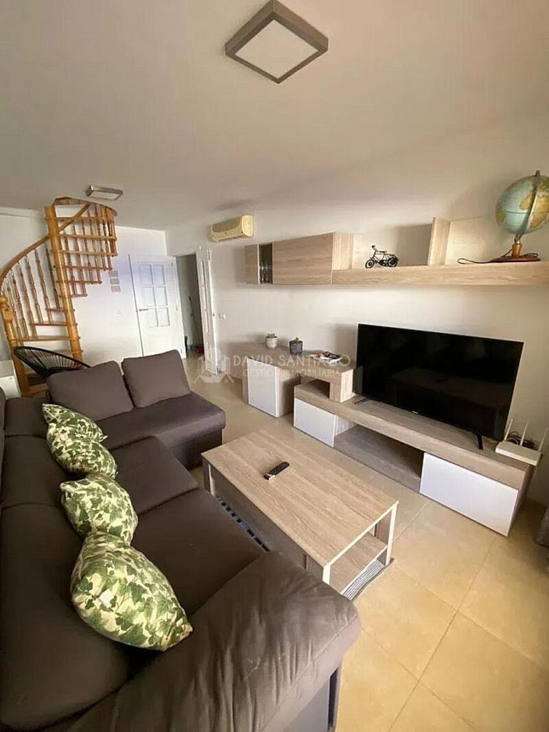 4 slaapkamer Appartement voor lange termijn huur