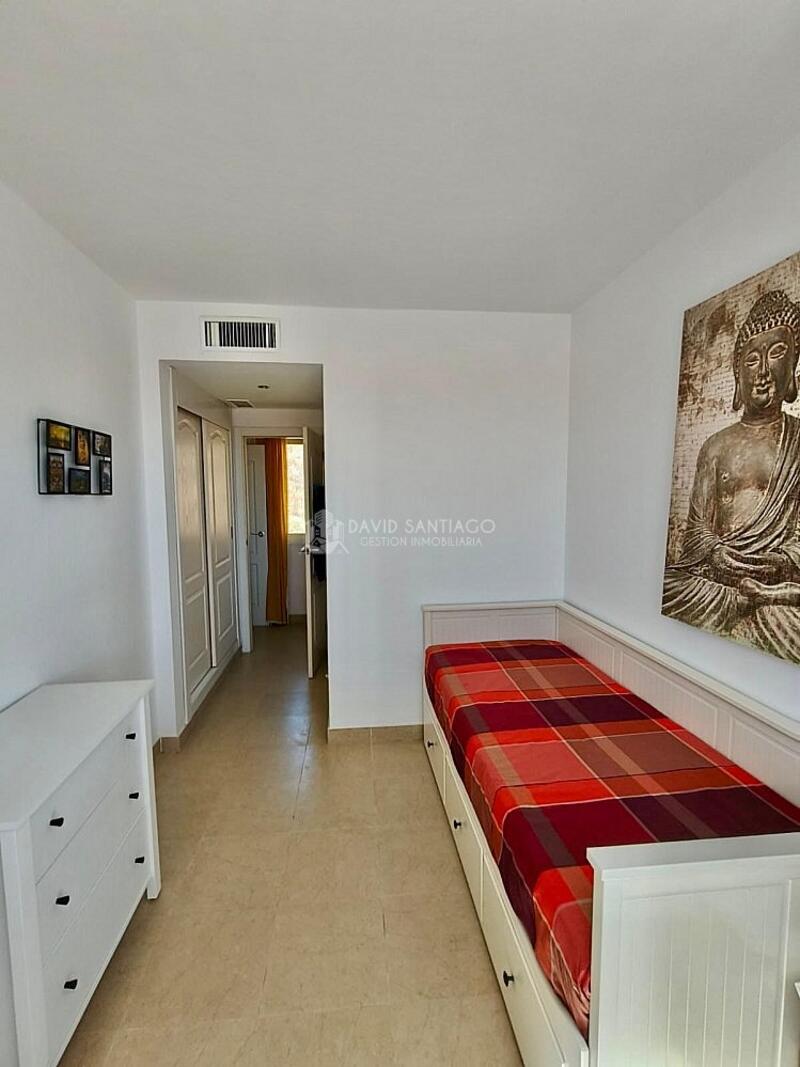 2 slaapkamer Appartement voor lange termijn huur