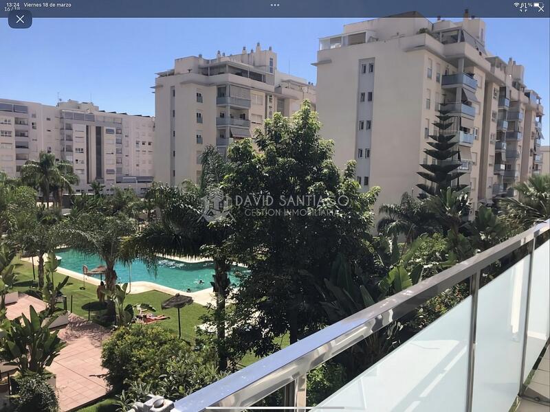 Appartement voor lange termijn huur in Rincon de la Victoria, Málaga