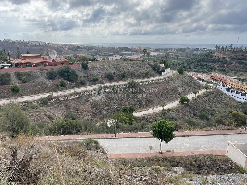 Terrain à vendre dans Almayate Bajo, Málaga