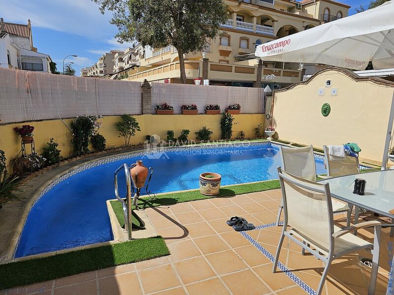 7 bedroom Villa for sale