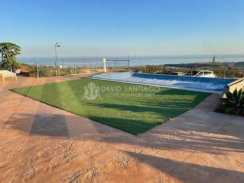 4 bedroom Country House for sale