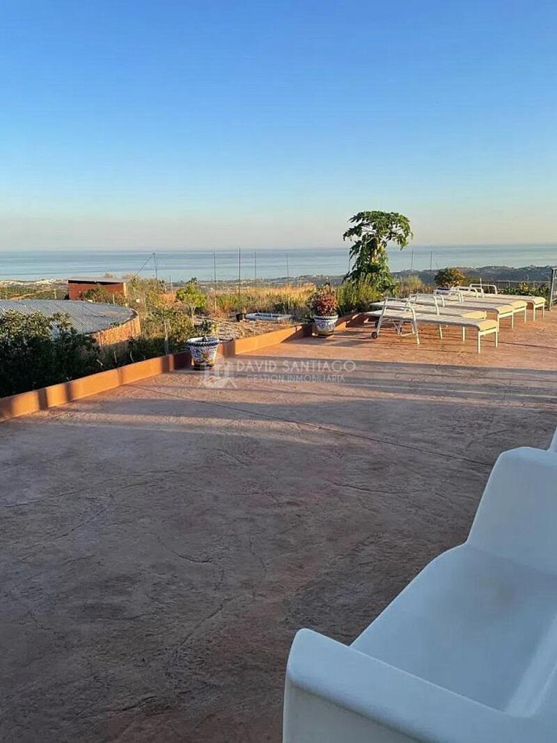 4 bedroom Country House for sale