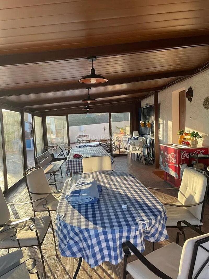 4 bedroom Country House for sale