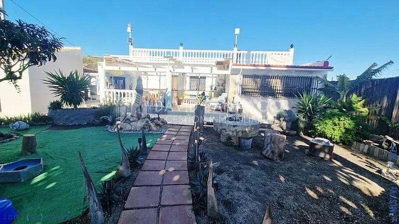 Maison de Ville à vendre dans Almayate Bajo, Málaga