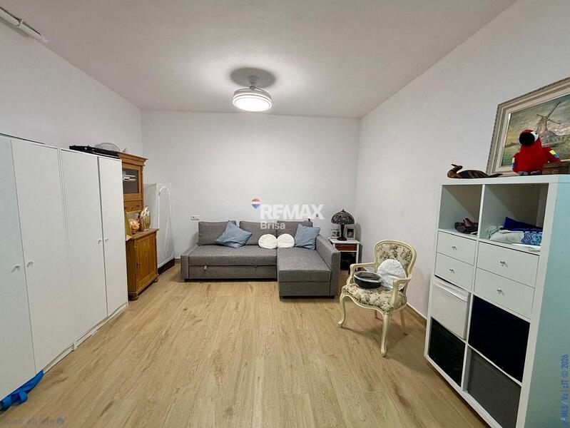 2 Cuarto Adosado en venta