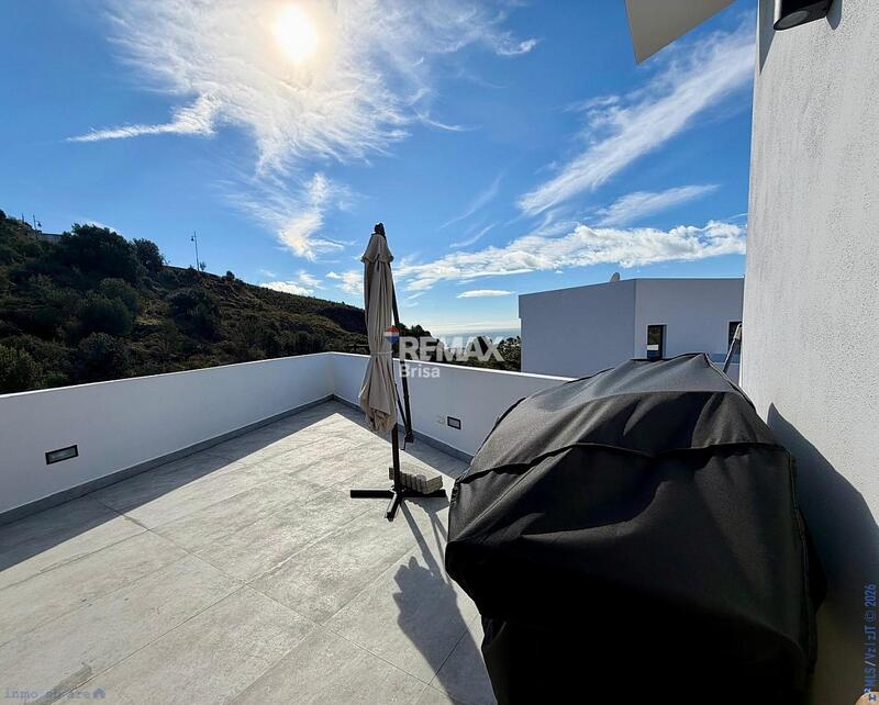 2 Cuarto Adosado en venta