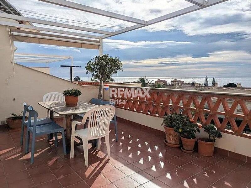 вилла продается в Rincon de la Victoria, Málaga