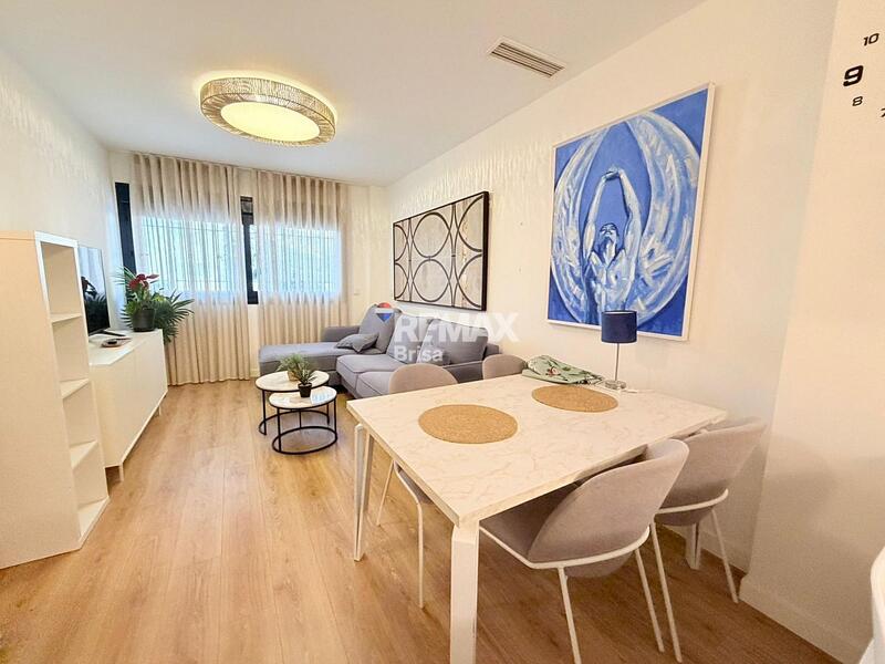 квартира в долгосрочную аренду в Caleta de Velez, Málaga квартира в долгосрочную аренду в Caleta de Velez, Málaga