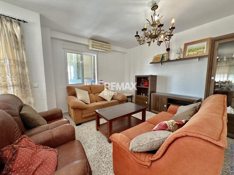 3 bedroom Apartment for sale