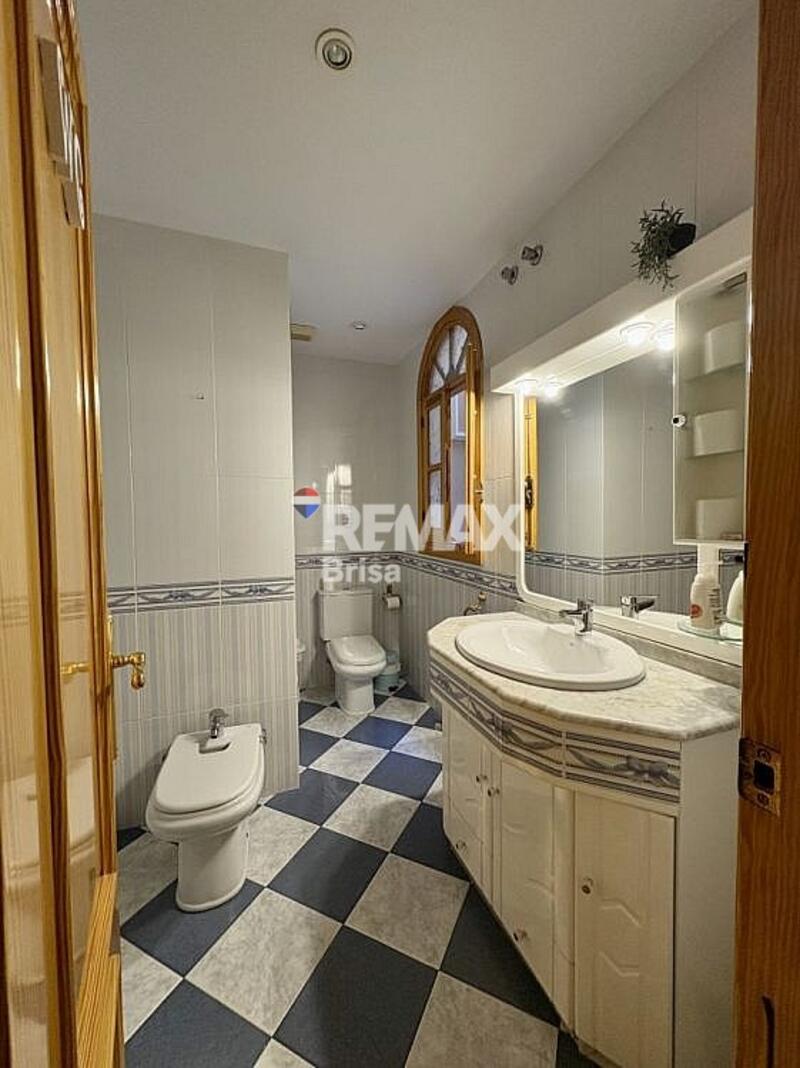 5 soveværelse Villa til salg