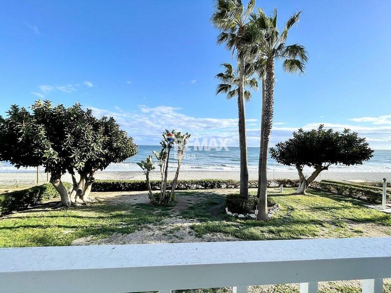 2 bedroom Apartment for Long Term Rent 2 bedroom Apartment for Long Term Rent