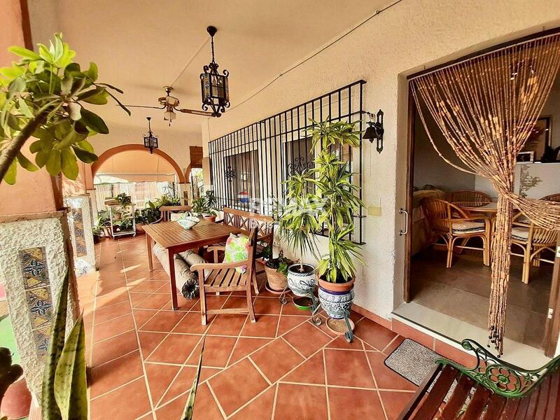 3 bedroom Villa for Long Term Rent