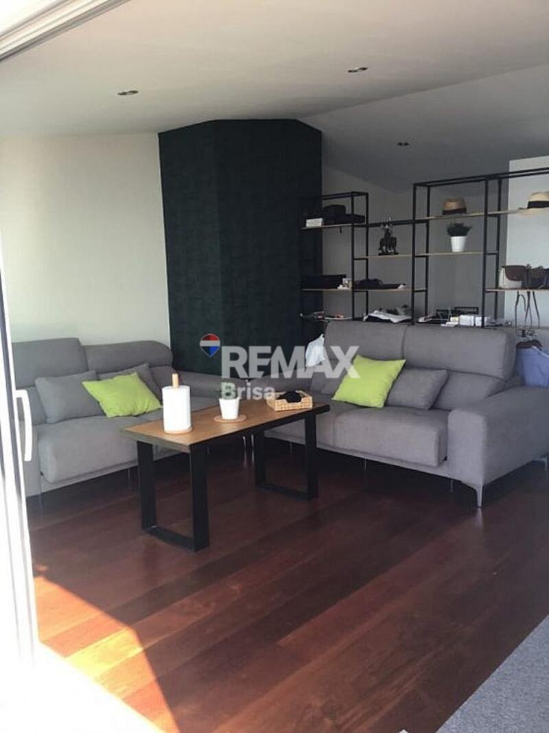 1 bedroom Apartment for Long Term Rent