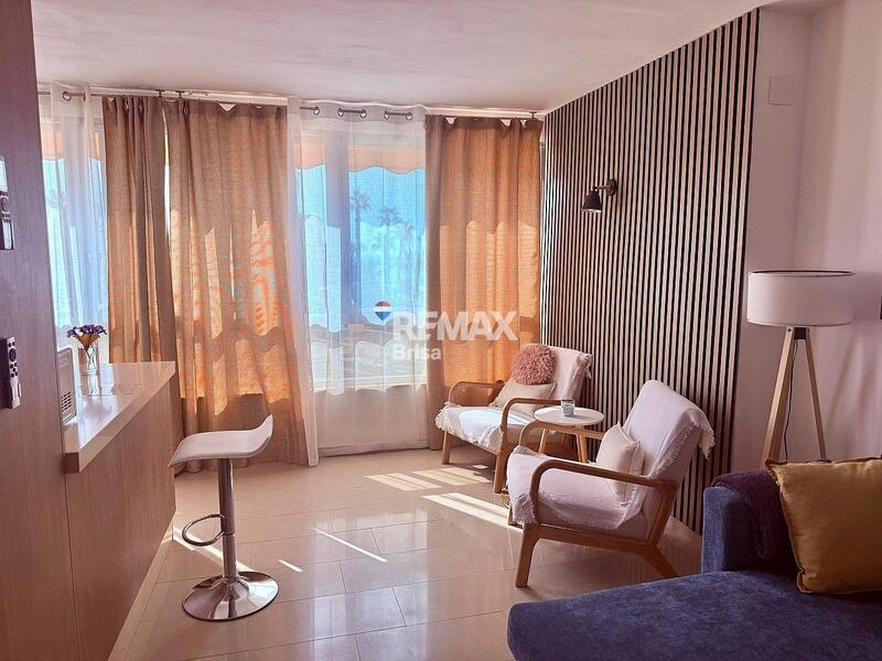 1 bedroom Apartment for Long Term Rent