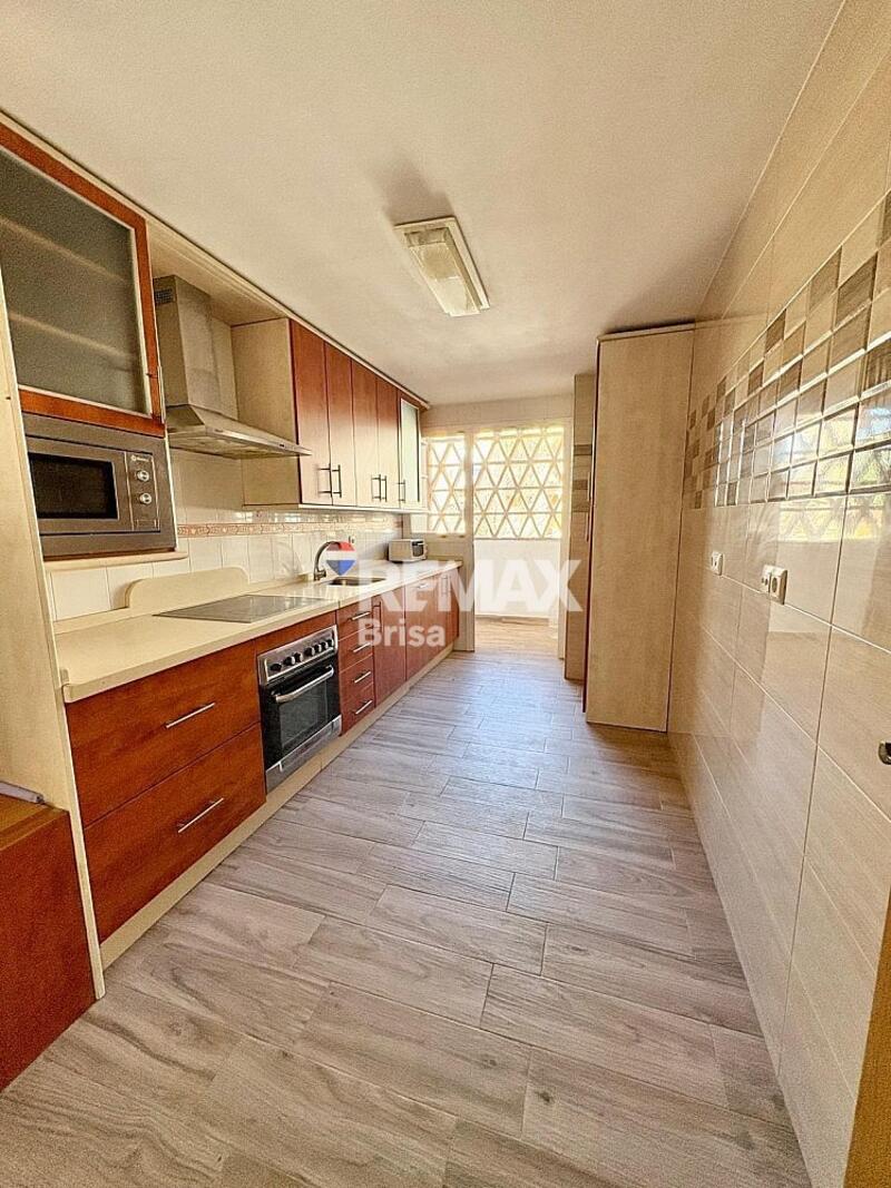 4 bedroom Apartment for sale