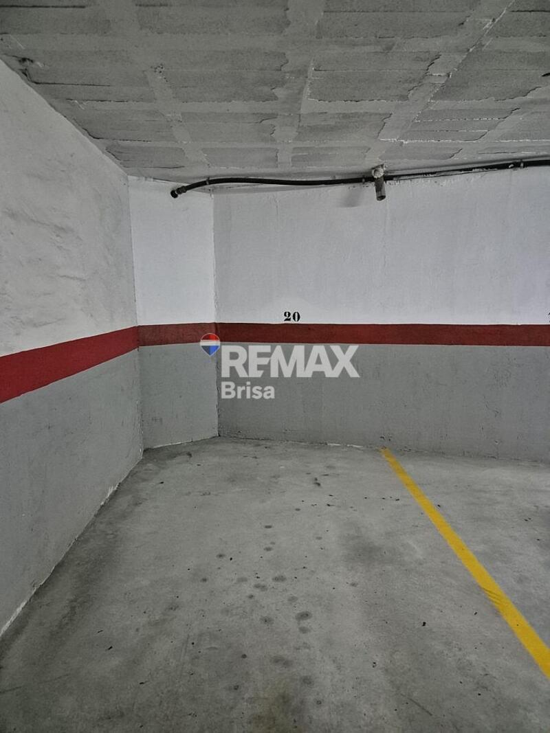 2 bedroom Apartment for Long Term Rent