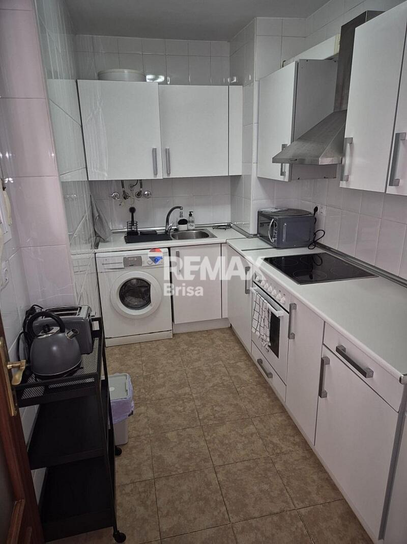 2 bedroom Apartment for Long Term Rent