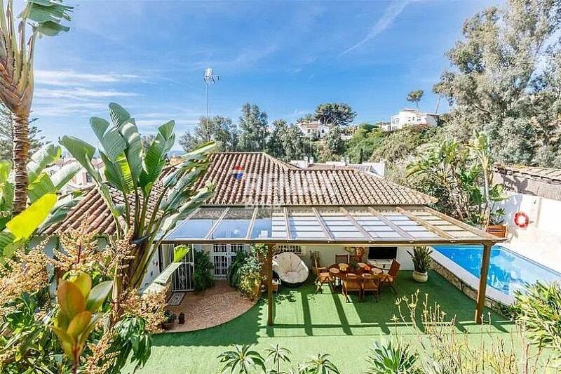 4 bedroom Duplex for Long Term Rent