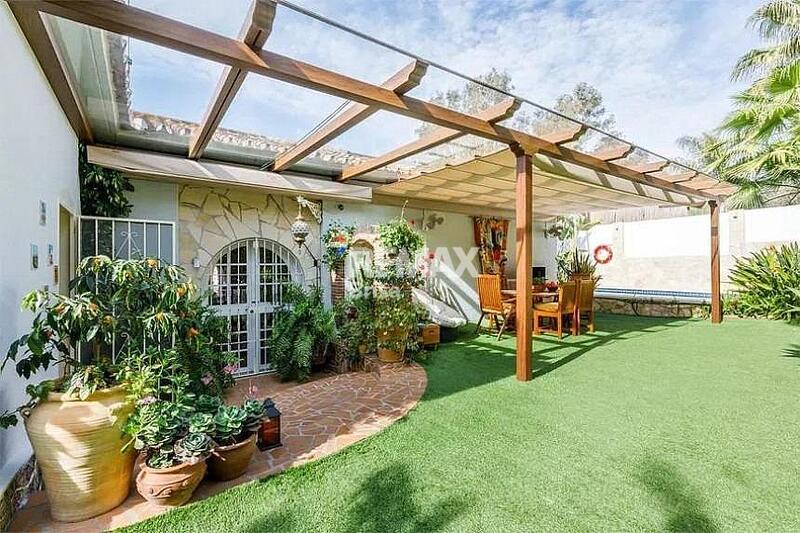 4 bedroom Duplex for Long Term Rent