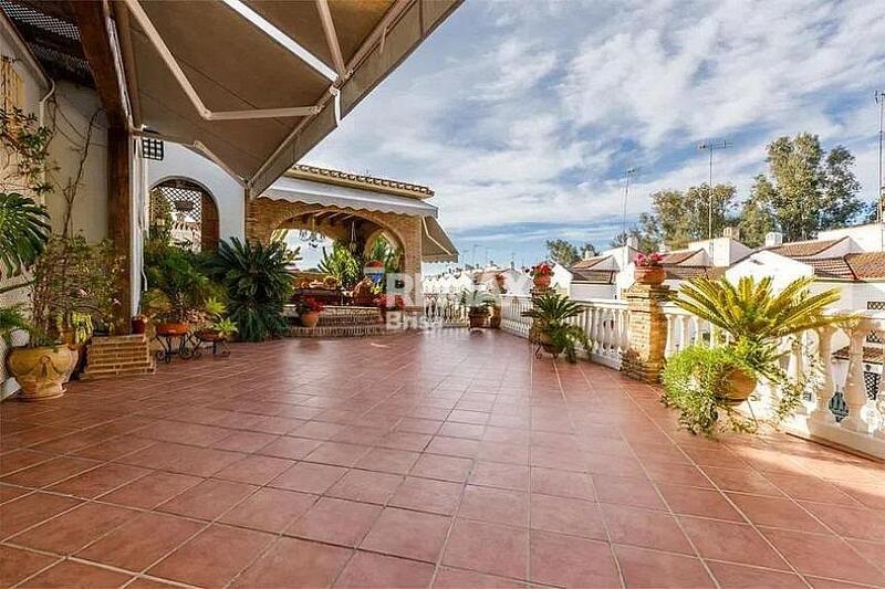 4 bedroom Duplex for Long Term Rent