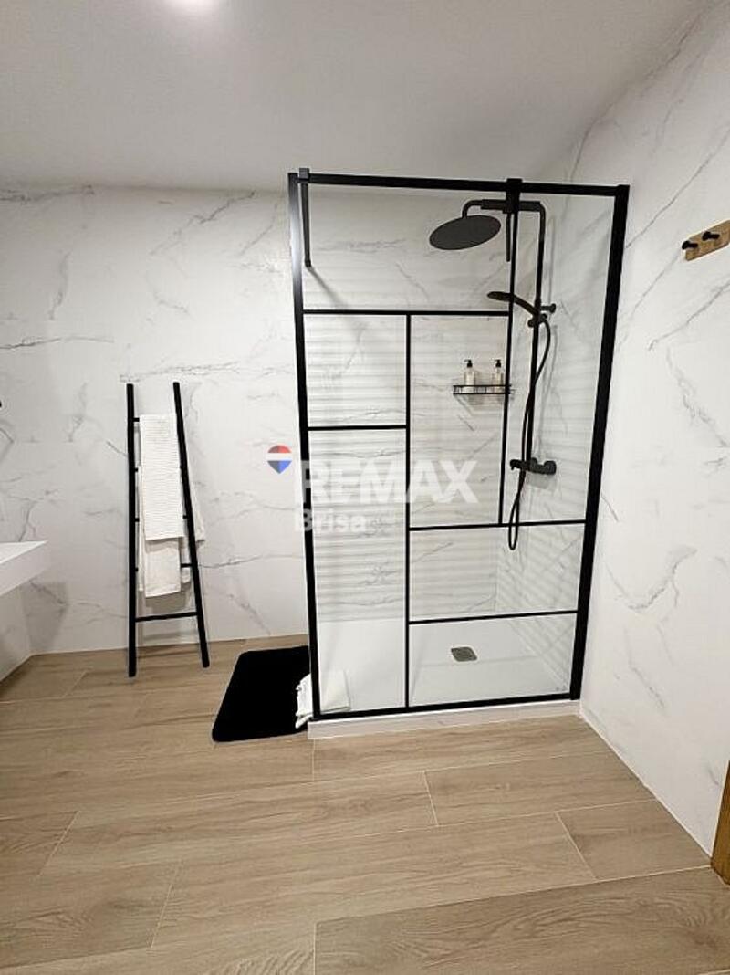 5 bedroom Villa for sale