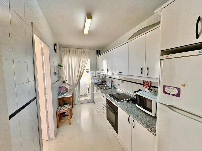 3 slaapkamer Appartement Te koop 3 slaapkamer Appartement Te koop