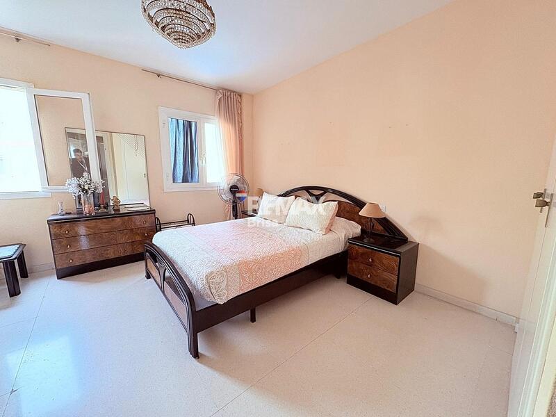 3 slaapkamer Appartement Te koop 3 slaapkamer Appartement Te koop