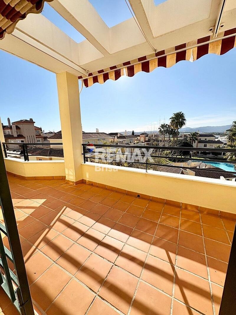 4 bedroom Apartment for sale