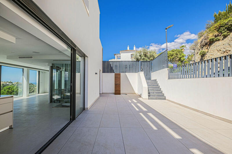 4 bedroom Villa for sale