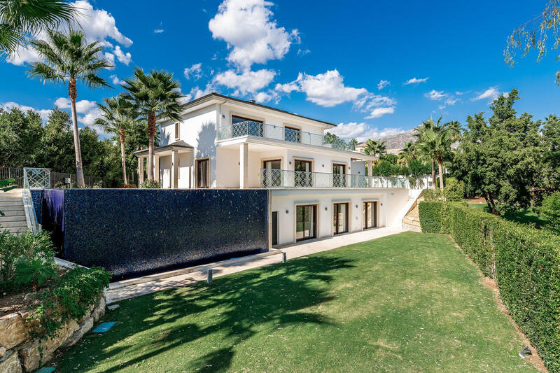 Villa til salg i Marbella, Málaga