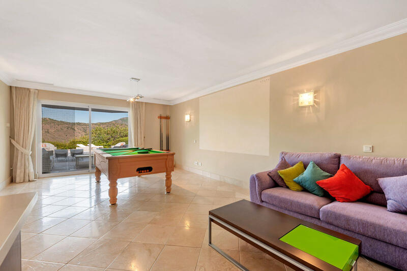 5 bedroom Villa for sale