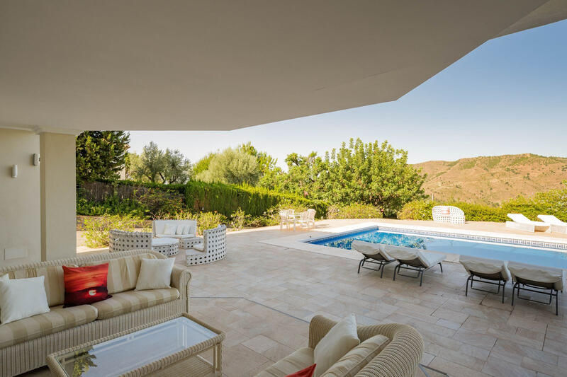 5 bedroom Villa for sale